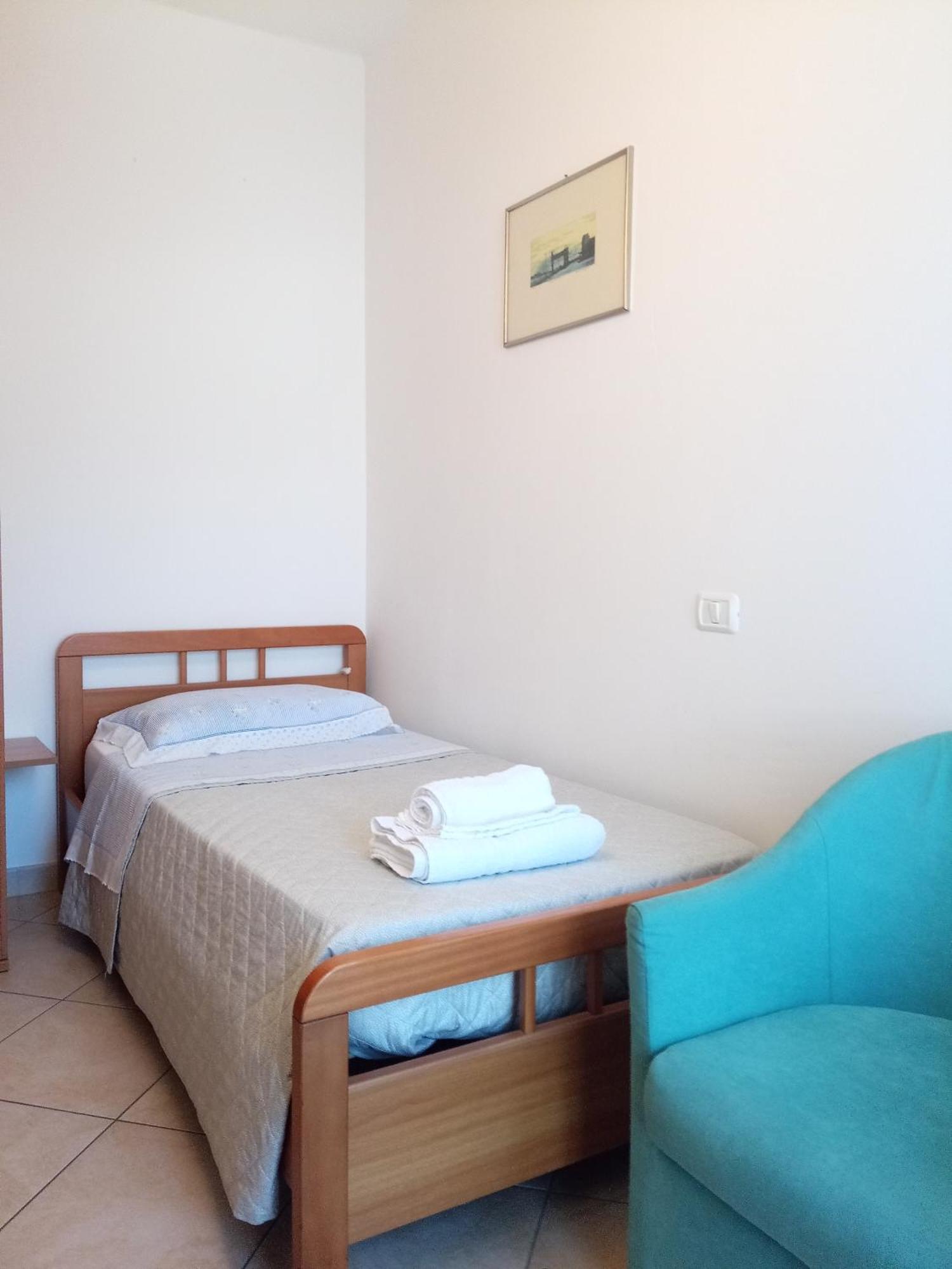 Appartamento Che Vista! Affittacamere Mombaroccio Экстерьер фото