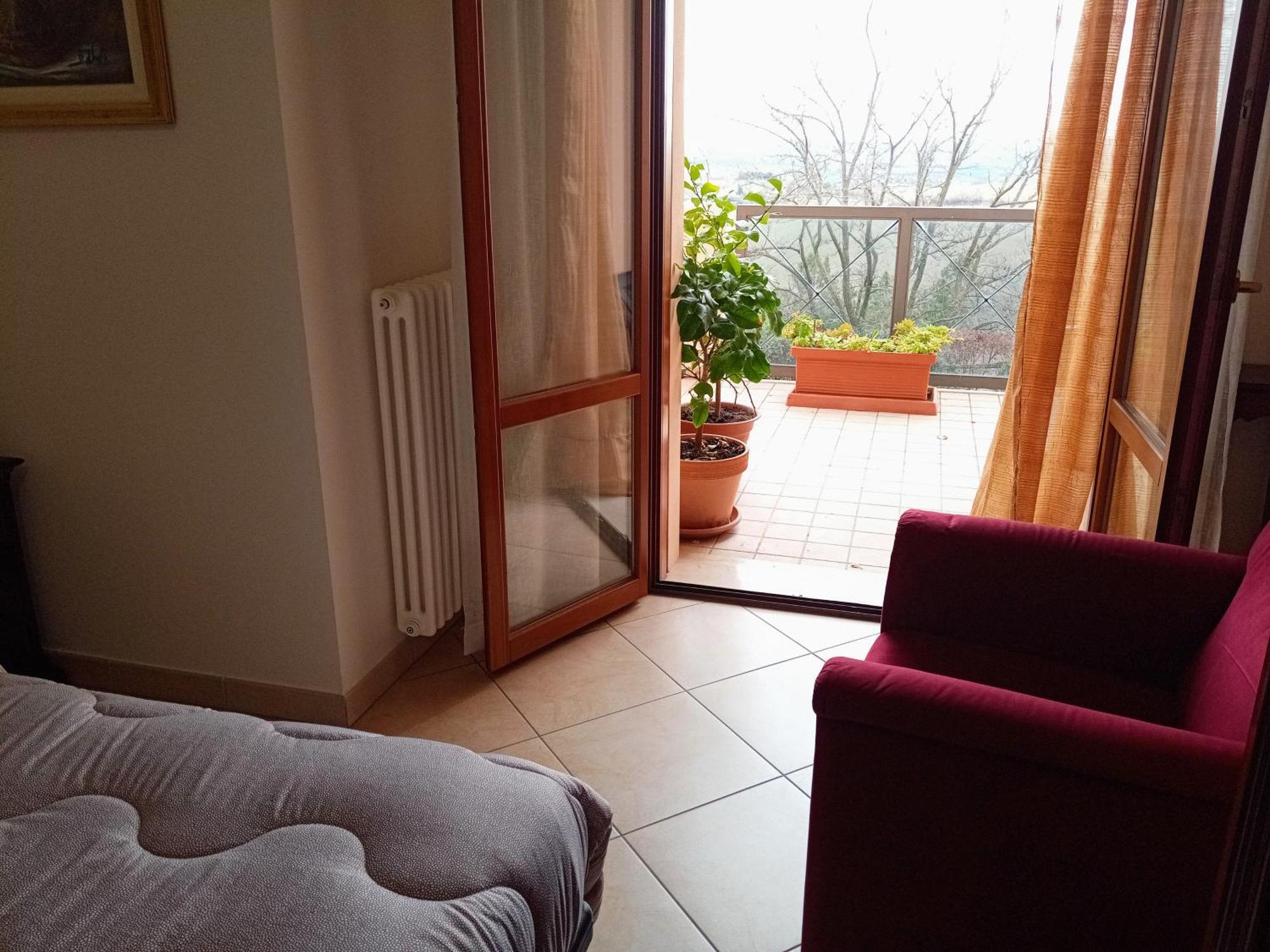 Appartamento Che Vista! Affittacamere Mombaroccio Экстерьер фото